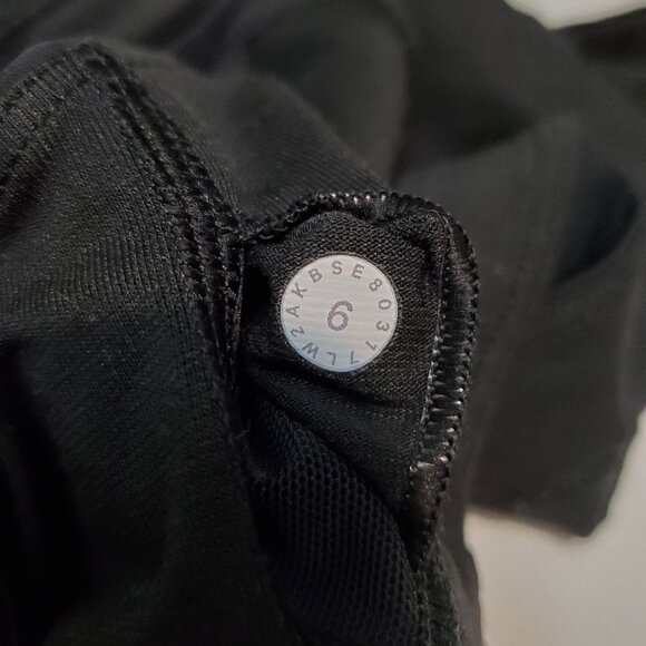 Lululemon Break Free Bra Black Size 6 Support for Size B, C cups - Picture 9 of 9